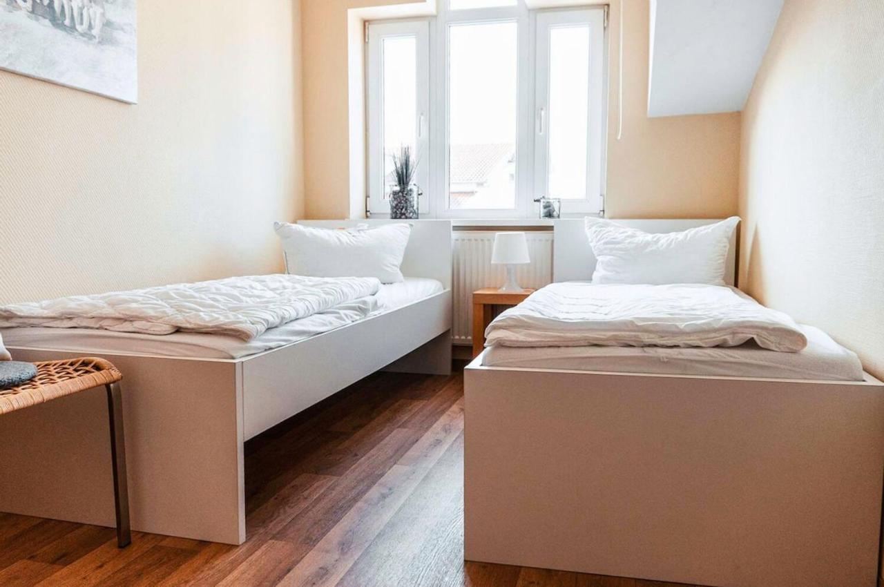Mit Meerblick Und Balkon, Gratis Nutzung Vom Ahoi Erlebnisbad Und Sauna In Sellin - Meeresblick Fewo 29 Гьорен Екстериор снимка