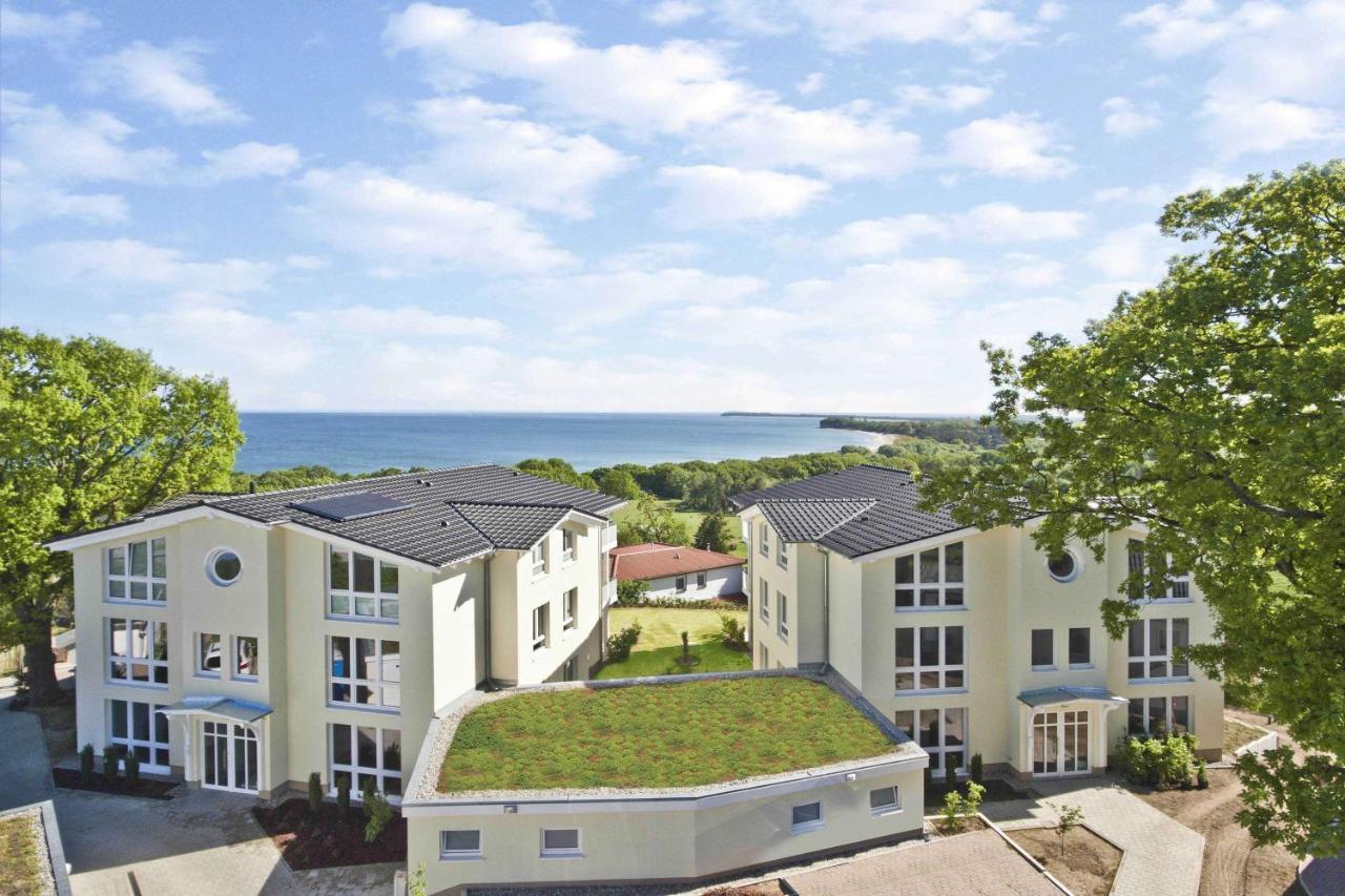 Mit Meerblick Und Balkon, Gratis Nutzung Vom Ahoi Erlebnisbad Und Sauna In Sellin - Meeresblick Fewo 29 Гьорен Екстериор снимка